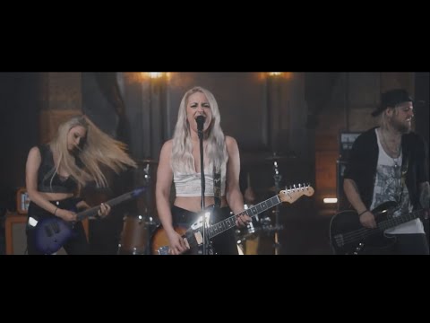 Skin - Marisa And The Moths (Official)
