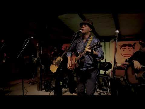 LOD 2018 Guy Davis  My Eyes keep Me in Trouble