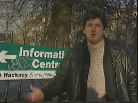 In Bed With Medinner s3 ep17 - In School and Bus Driver Magician