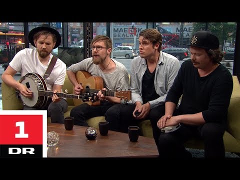 In Lonely Majesty - Sing in the dark (LIVE) | Aftenshowet | DR1