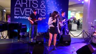 Nikki Yanofsky - Kaboom Pow