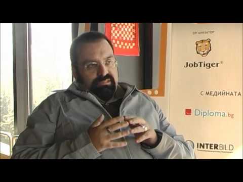 Любопитството и езиковата грамотност са най-важни за копирайтъра