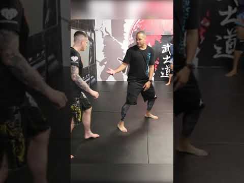 How to do Jump Spin Kicks with Raymond Daniels #shorts