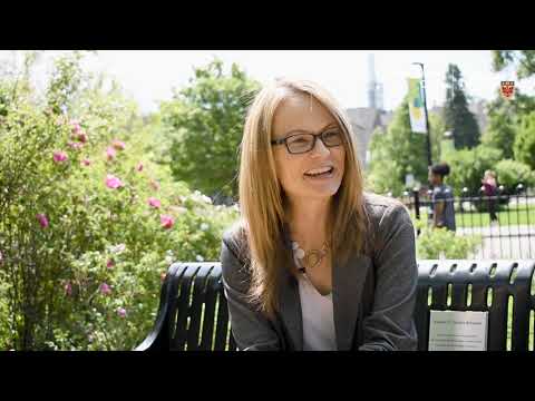 Watch Differences between high school and university on Youtube.