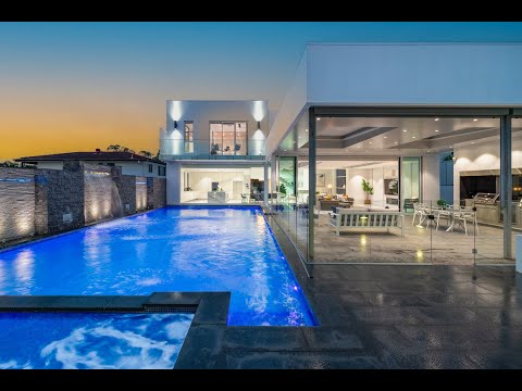 98 Sandakan Road, Revesby Heights - Daystar First National (Real Estate Video)