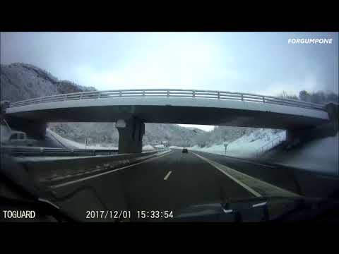 AUTOROUTE A40:"Les titans en blanc"