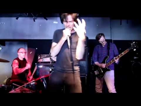 SISSY SPACEK - Live at Highline Bar 5/04 - Debacle Festival 2013