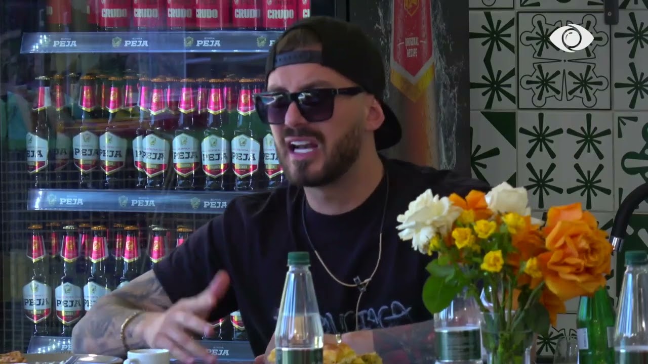 “Për pjekurinë mua nuk më flet dot”/ Romeo debat me Julin: Gratë nuk i ofendoj