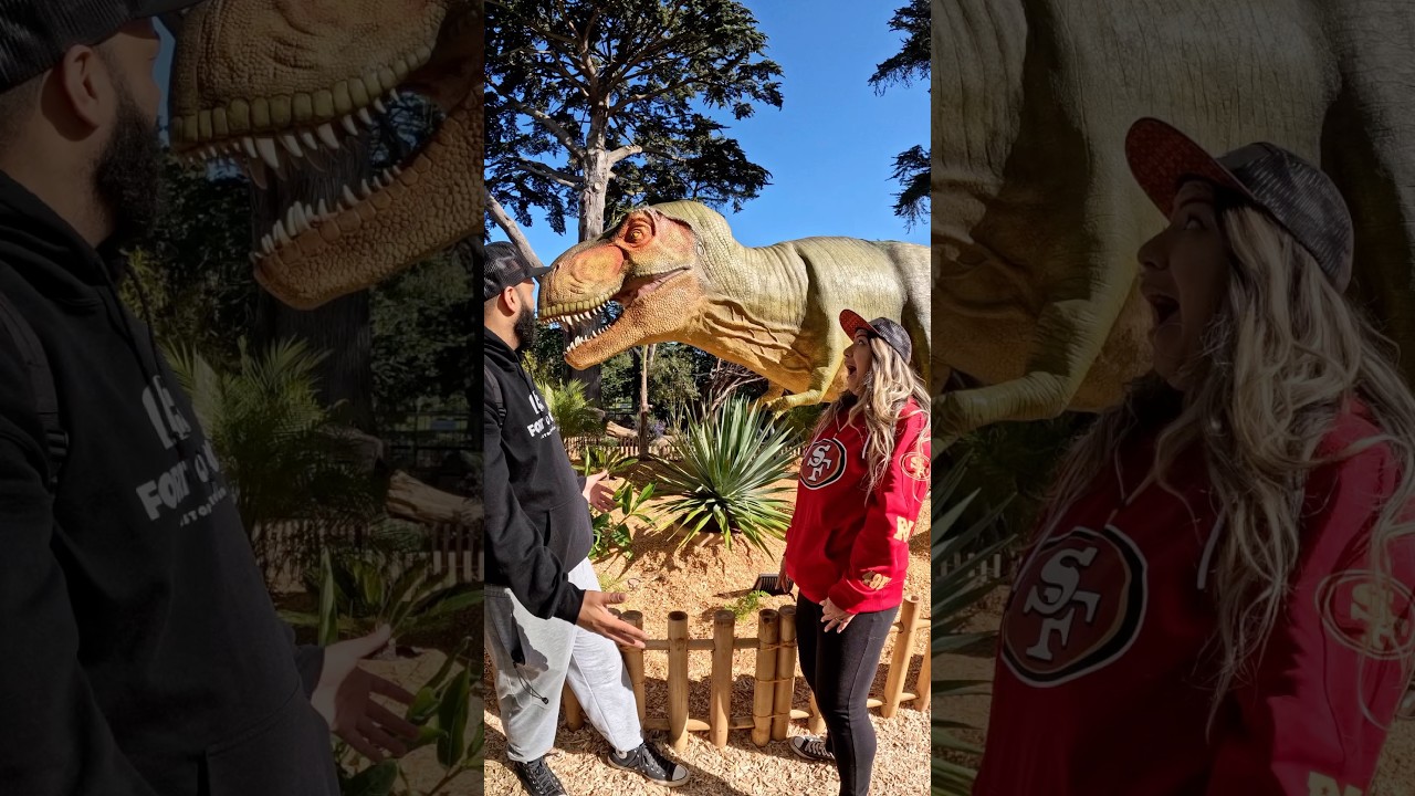 COOLEST DINOSAUR EXHIBIT 🤯 #shorts #dinosaur #sf