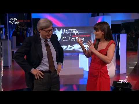 Vittorio Sgarbi in "L'uomo che urlava capra capra capra!"