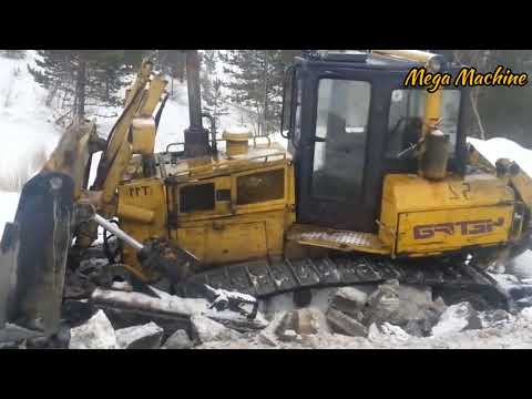 World Dangerous Idiots Bulldozer Heavy Equipment Operator Skill - Fastest Climbing Bulldozer Driving