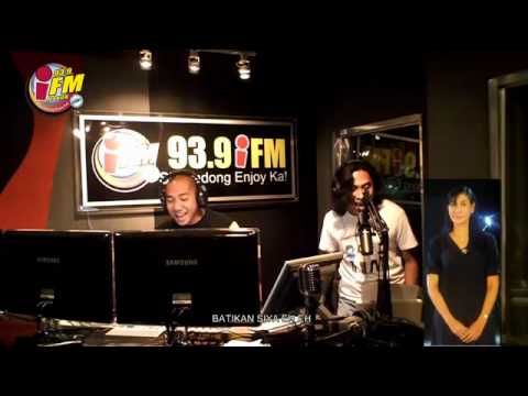 YouTube   SHAKIRA   WAKA WAKA PARODY by Sir Rex Kantatero & Pakito Jones  93 9 iFM