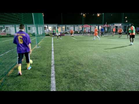 StrefaFutbolu.pl: Pomarańczowi - Dakafil.pl