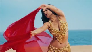 Loreena McKennitt - The Mummers&#39; Dance (with Lyrics)