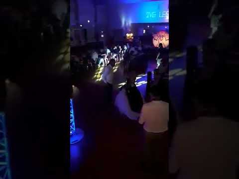 download lagu mp3 mp4 Mariage Metalleux, download lagu Mariage Metalleux gratis, unduh video klip Mariage Metalleux