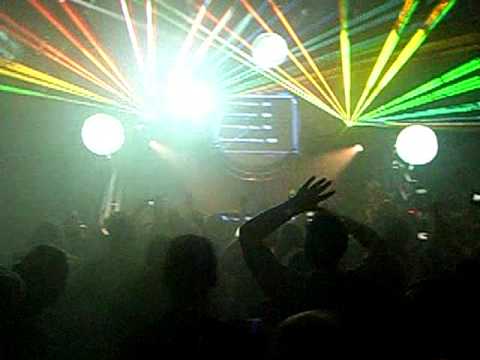 Infinity 4.7.09 Rave Defenders Set / Identic & Jan van Bass-10 (Headhunterz tribute)