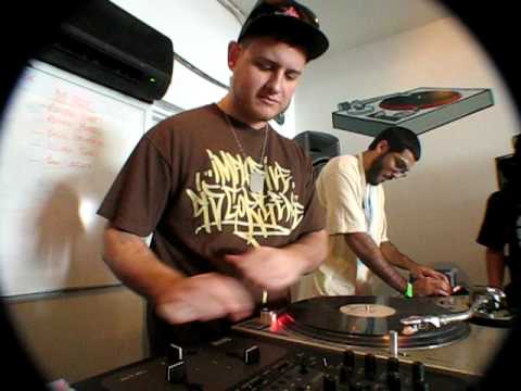 Scratch Summit 2009 (NAMEBRAND, DJ ROB RIGGS, N8-ONE, ORIGINEL)