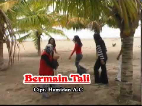 Oni Dan Uwo - Bermain Tali