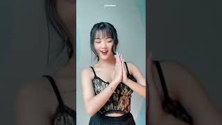 Ông nào hôn thế