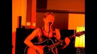 Elisa Gilkyson - Fall Into The Night | In The Woods | The Netherlands | April 27 2012