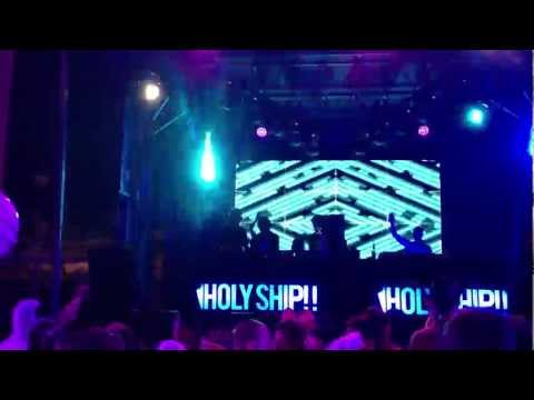 Brodinski vs Justice vs Boys Noize vs Gesaffelstein @ HOLY SHIP 2013