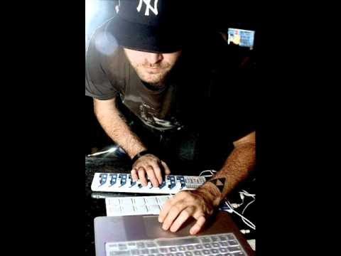 The Toxic Avenger Remix - Spaceship (Benny Benassi feat. Kelis)