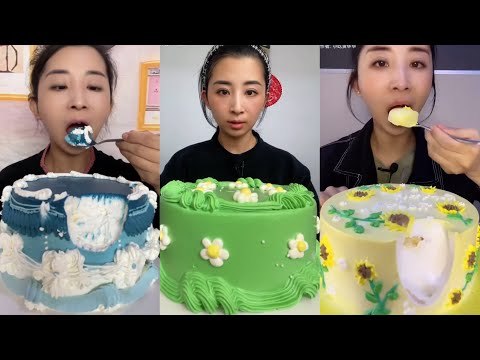 Eating Most Delicious Creamy Cake 🍰 ( soft chewy sounds ) 크림 케이크 먹방  MUKBANG Satisfying