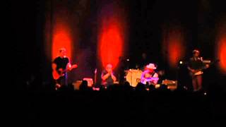 Ben Harper & Charlie Musselwhite - Don't look Twice