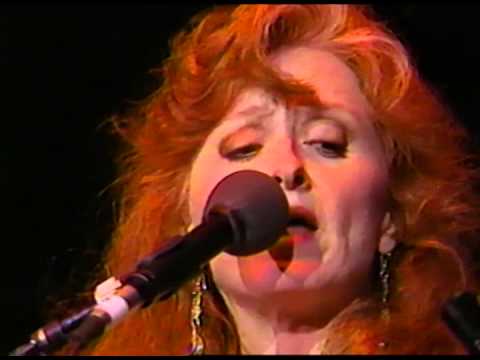 Bonnie Raitt - Full Concert - 11/06/93 - Shoreline Amphitheatre (OFFICIAL)