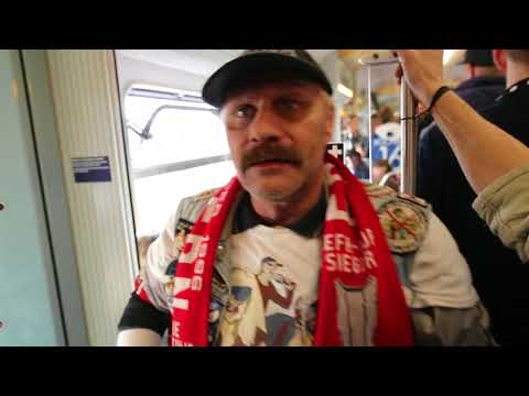 "Ostwestfalen Idioten - Scheiss Arminia Bielefeld"