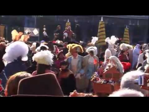 Eröffnung Des Karnevals In Venedig 2010 Mit Dem Engelsflug