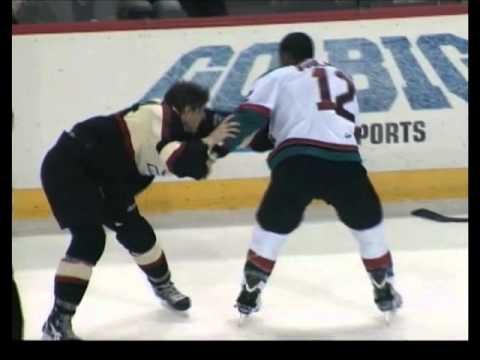 Tyrell Goulbourne vs Taylor Makin