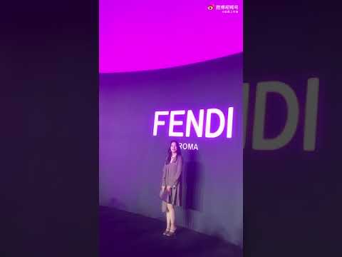 Triệu Vy tham dự Fendi Show 23.07.2021 (1) 赵薇 | Vicki Zhao | Zhao Wei