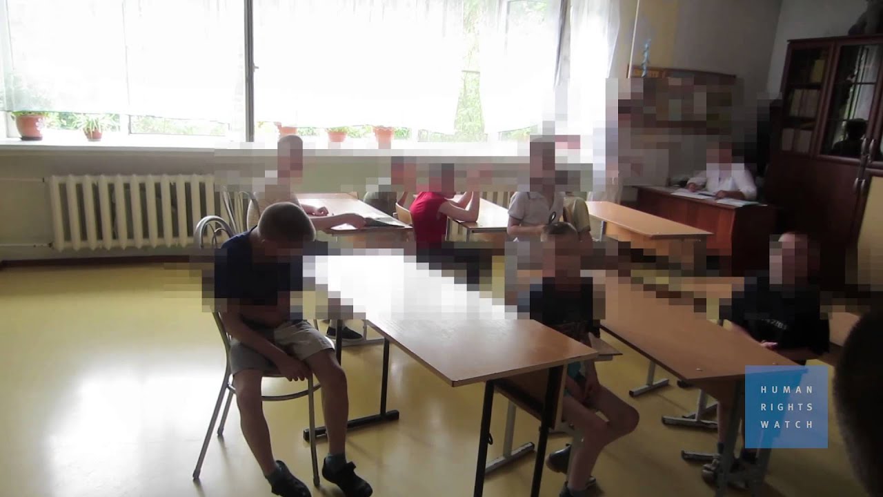 Russie : Enfants handicapés privés de soins adéquats