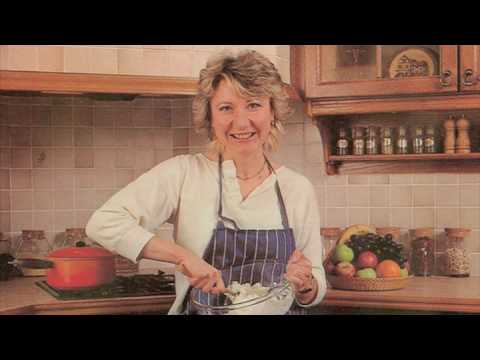 download lagu mp3 mp4 Rose Elliot Nut Roast, download lagu Rose Elliot Nut Roast gratis, unduh video klip Rose Elliot Nut Roast