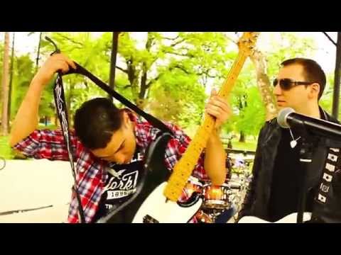 Milan Bujakovic - Ne vidim sebe kraj tebe (Official video)