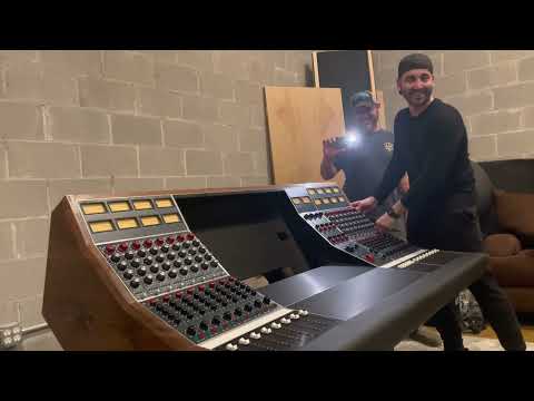 WUNDER BAR INSTALL AT SMITHSONIC STUDIO!