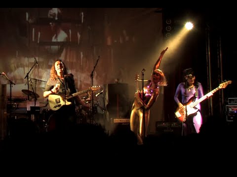 Alfred's Donut Heart - Dance Magic - Bowie Tribute