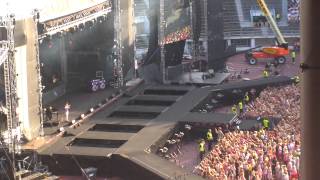 Robin : kävele mun kaa &amp; hiljainen tyttö @ Helsinki Pop Show 9.7 2014