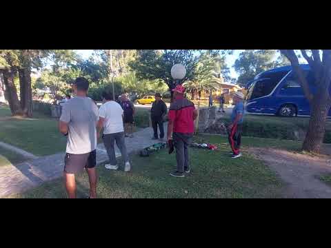 Uritorco en VIVO Solidario Plaza Las Flores 12 Abril. Amniz