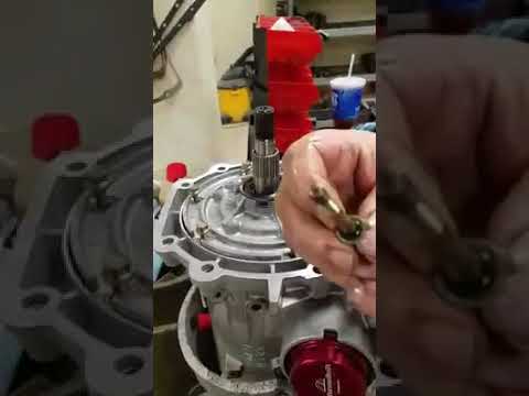 4L60E PUMP HOW TO REMOVE AND INSTALL