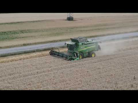 Getreideernte 2022 mit dem Lohnunternehmen Rutz auf dem Demeter Milchviehbetrieb - Behamhof