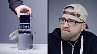 Galaxy S7 - 16 Hours In Water
