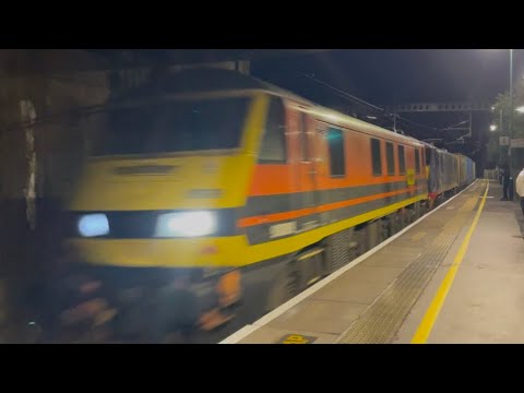 90009 & 90021 4S47 Daventry IRFT - Mossend Down Yard at Tamworth - 25/09/25