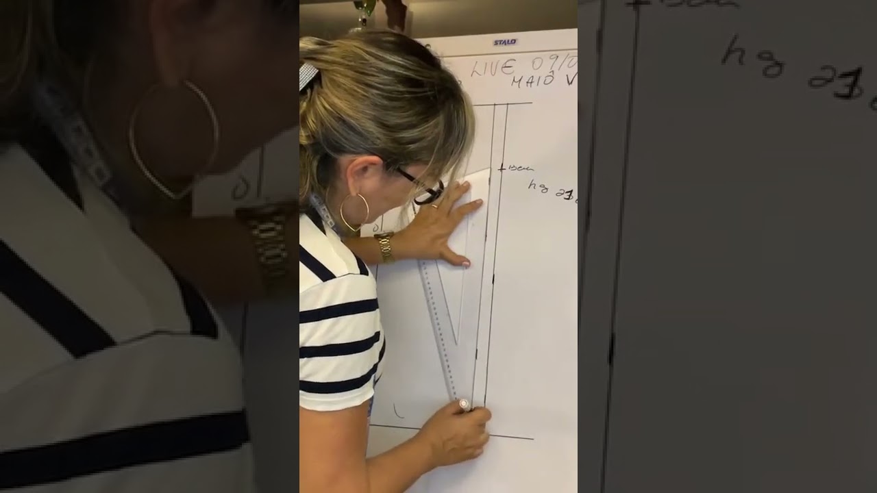 Maiô com decote em V - Aula de Modelagem