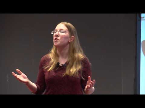 Heather Callaway presents at Cornell's 2017 3MT Competition