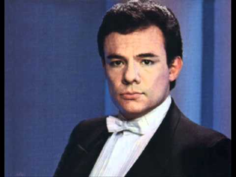 Bohemio- José José