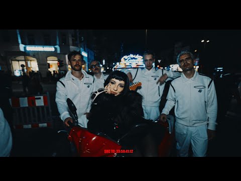 KRAFTKLUB and Domiziana