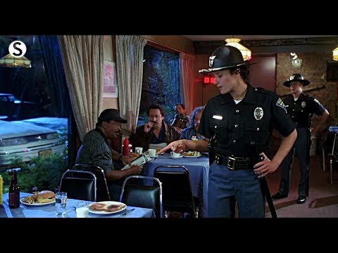 Blues Brothers 2000 Restaurant Scene