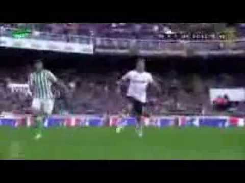 PRIMER GOL DE VARGAS EN EL VALENCIA. FIRST GOAL OF VARGAS IN VALENCIA